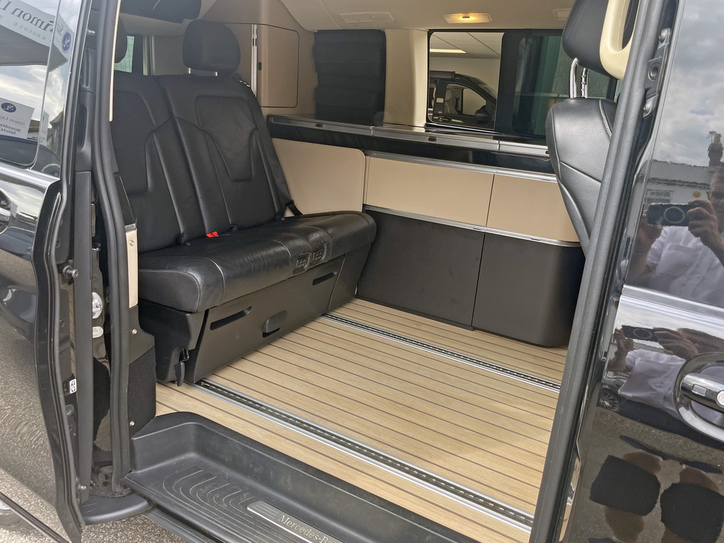 Mercedes-Benz V Class V220 D Amg Line Long Black #7