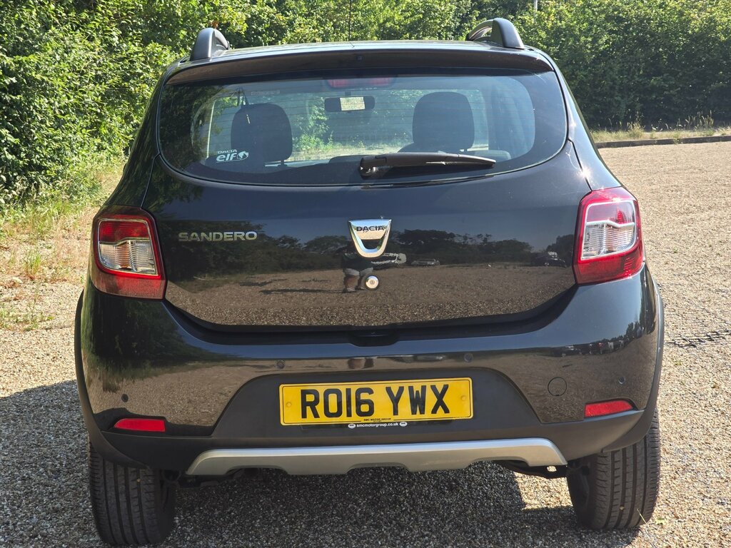 Dacia Sandero Stepway Hatchback #11