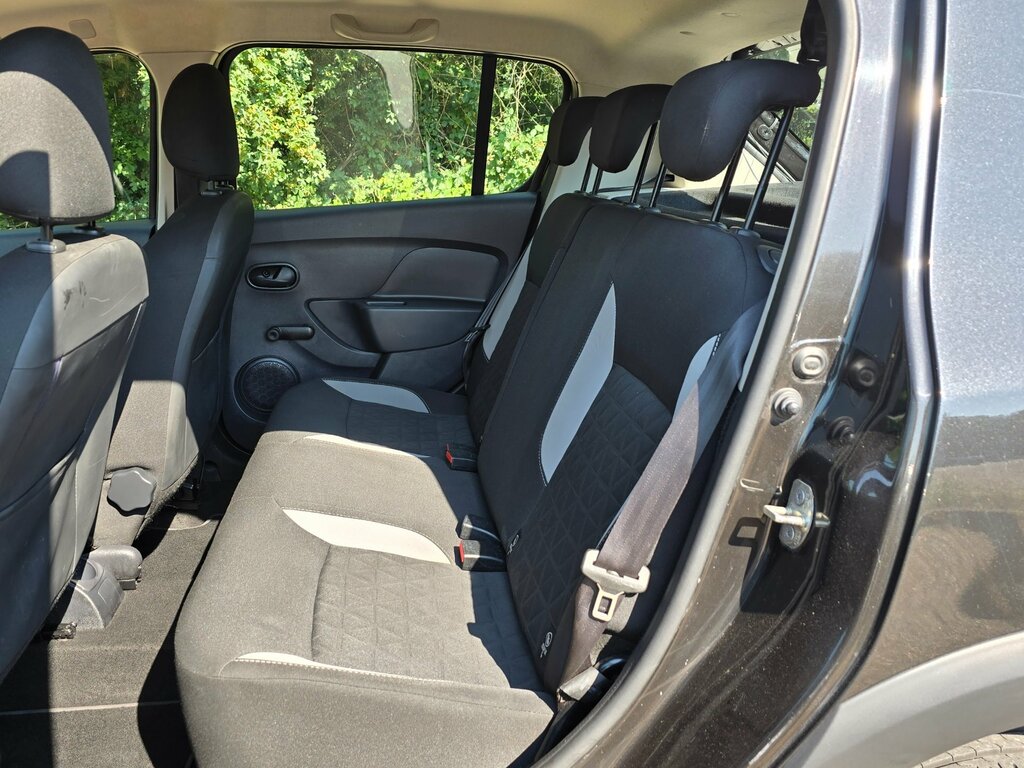 Dacia Sandero Stepway Hatchback #8