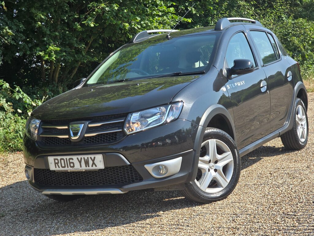 Dacia Sandero Stepway 0.9 Tce Laureate Hatchback Euro Black #4