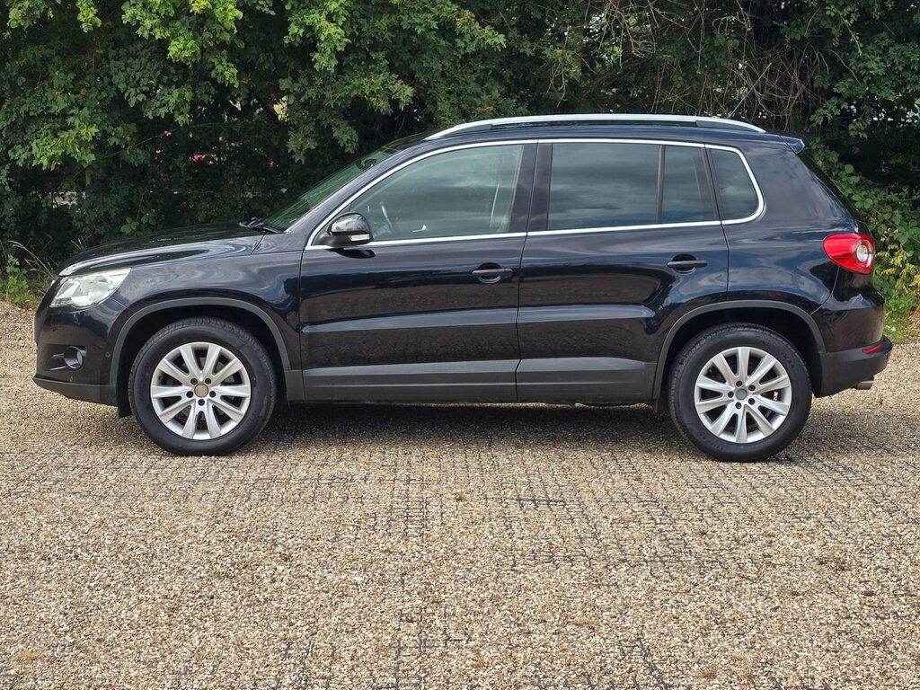 Volkswagen Tiguan 2.0 Tdi Bluemotion Tech Match 2Wd Euro 5 Ss Black #6