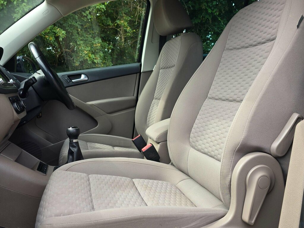 Volkswagen Tiguan Se Tdi Bluemotion Technology Silver #7