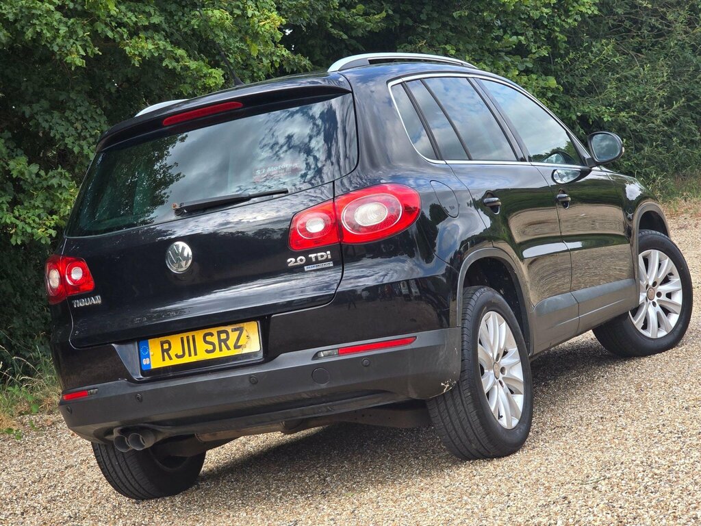 Volkswagen Tiguan 2.0 Tdi Bluemotion Tech Match 2Wd Euro 5 Ss Black #4