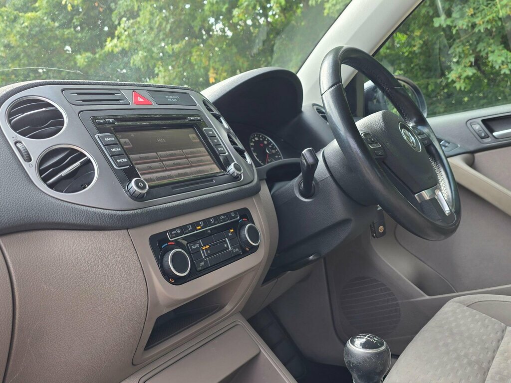 Volkswagen Tiguan Se Tdi Bluemotion Technology Silver #20