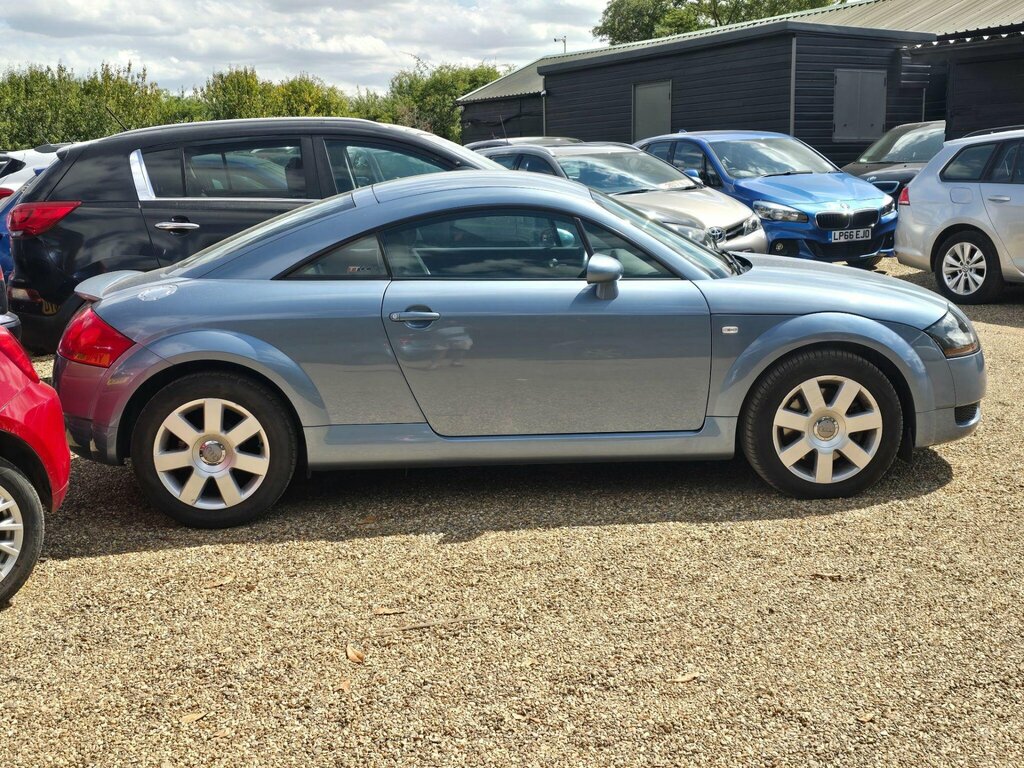 Audi TT 1.8 2dr Blue #4