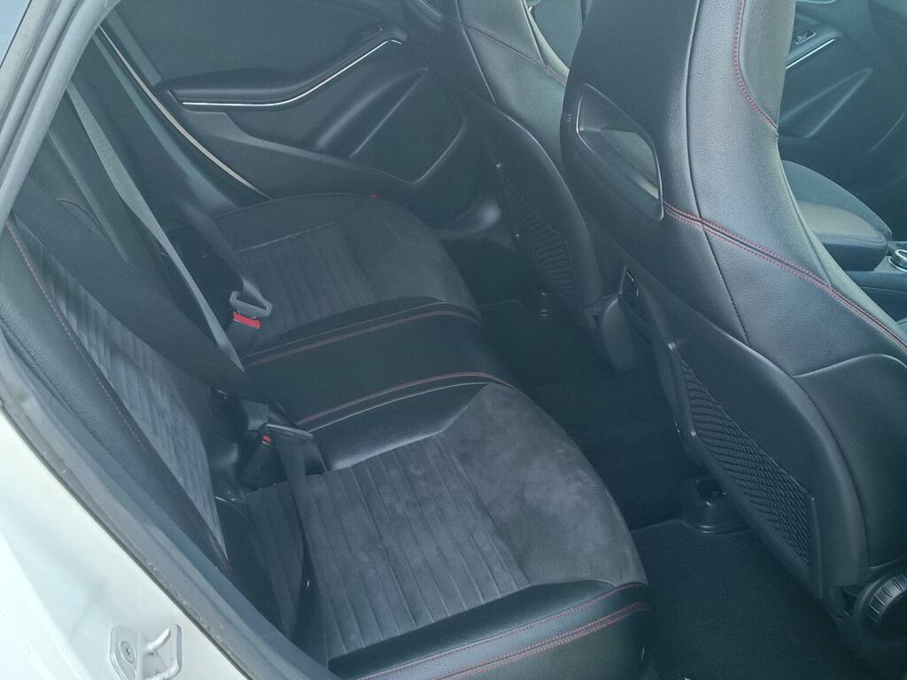 Mercedes-Benz CLA Class Estate 1.6 Cla180 Amg Sport Shooting Brake Euro 6 White #9