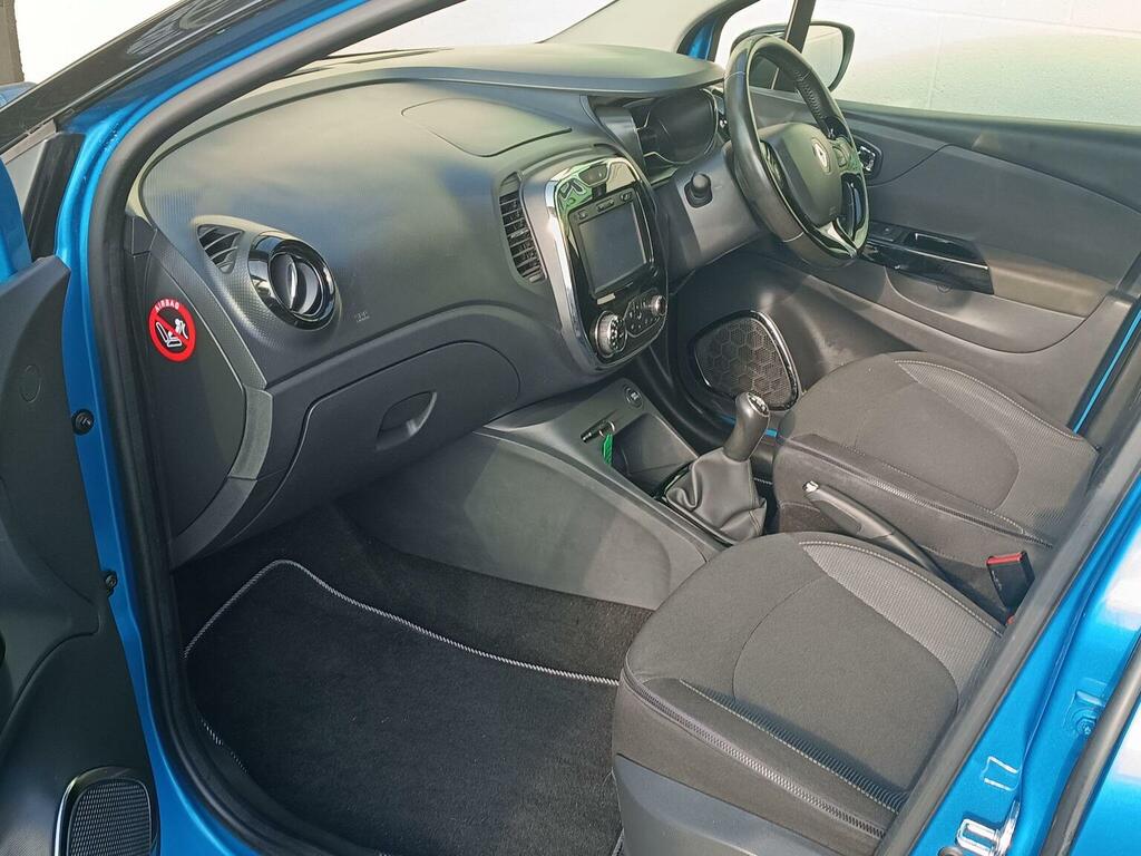 Renault Captur 1.5 Dci 90 Dynamique Medianav Edc White #5