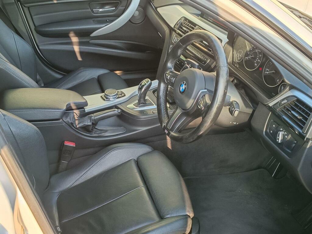 BMW 3 Series Saloon  #7