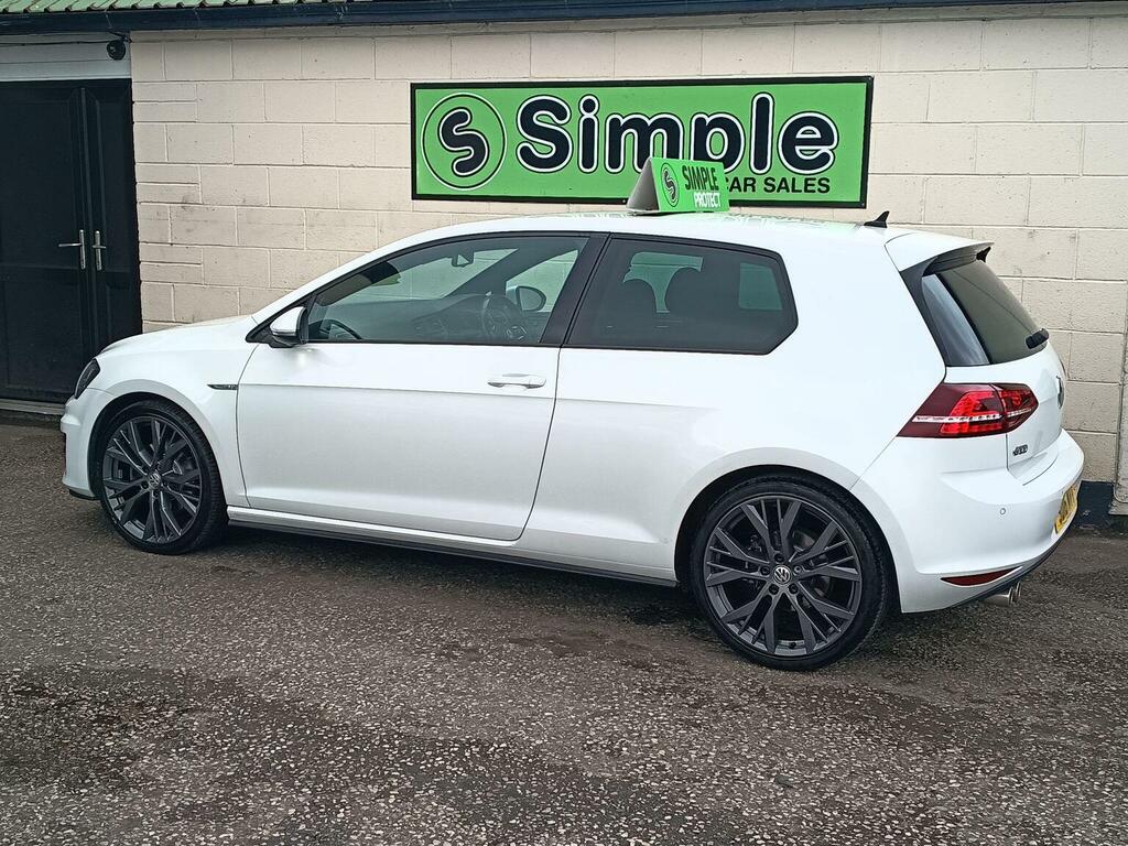 Volkswagen Golf Hatchback 2.0 Tdi Bluemotion Tech Gtd Euro 6 Ss SD16MVV White #4