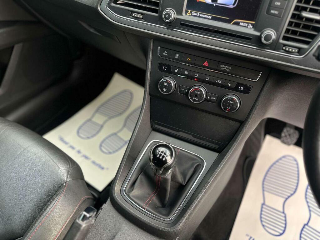 Seat Leon 1.6 Turbo Tdi, Se, 5Dr, Free Road Tax White #47