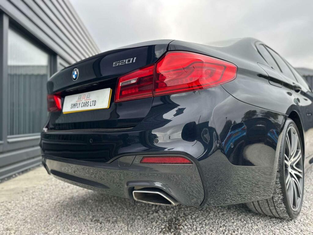 BMW 5 Series Estate 2.0 520D M Sport Touring Xdrive Euro 6 White #16