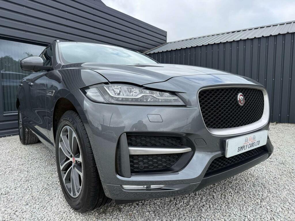 Jaguar F-Pace 2.0D Prestige Awd Grey #51