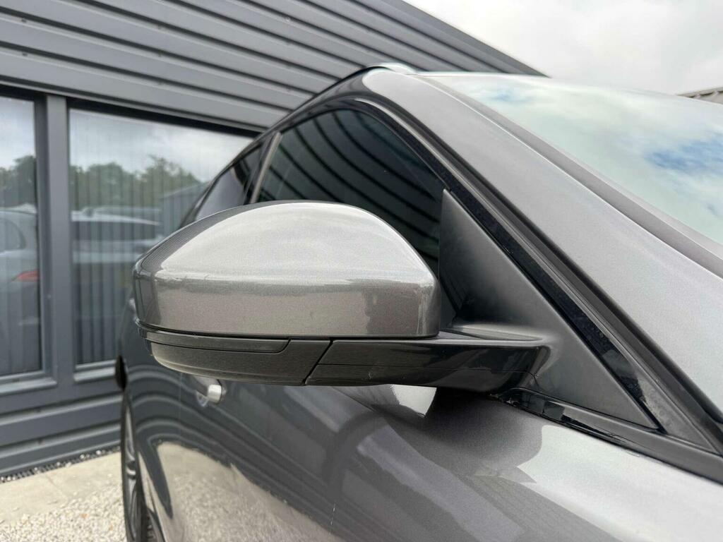 Jaguar F-Pace 2.0D Prestige Awd Grey #53