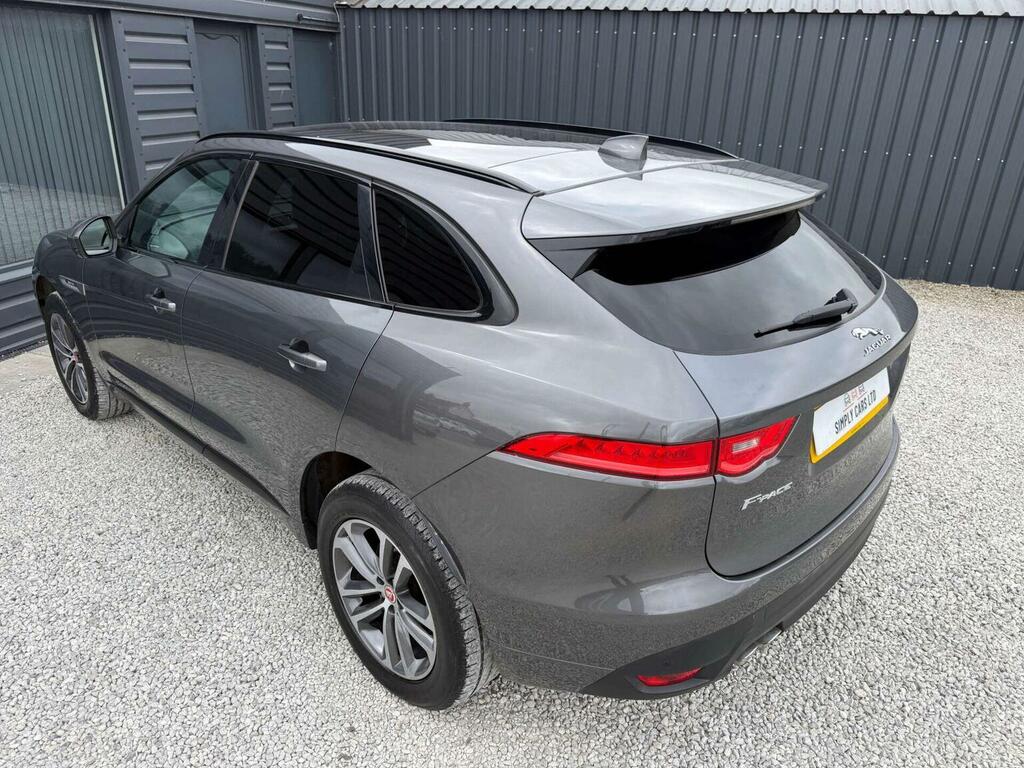 Jaguar F-Pace 2.0D Prestige Awd Grey #16