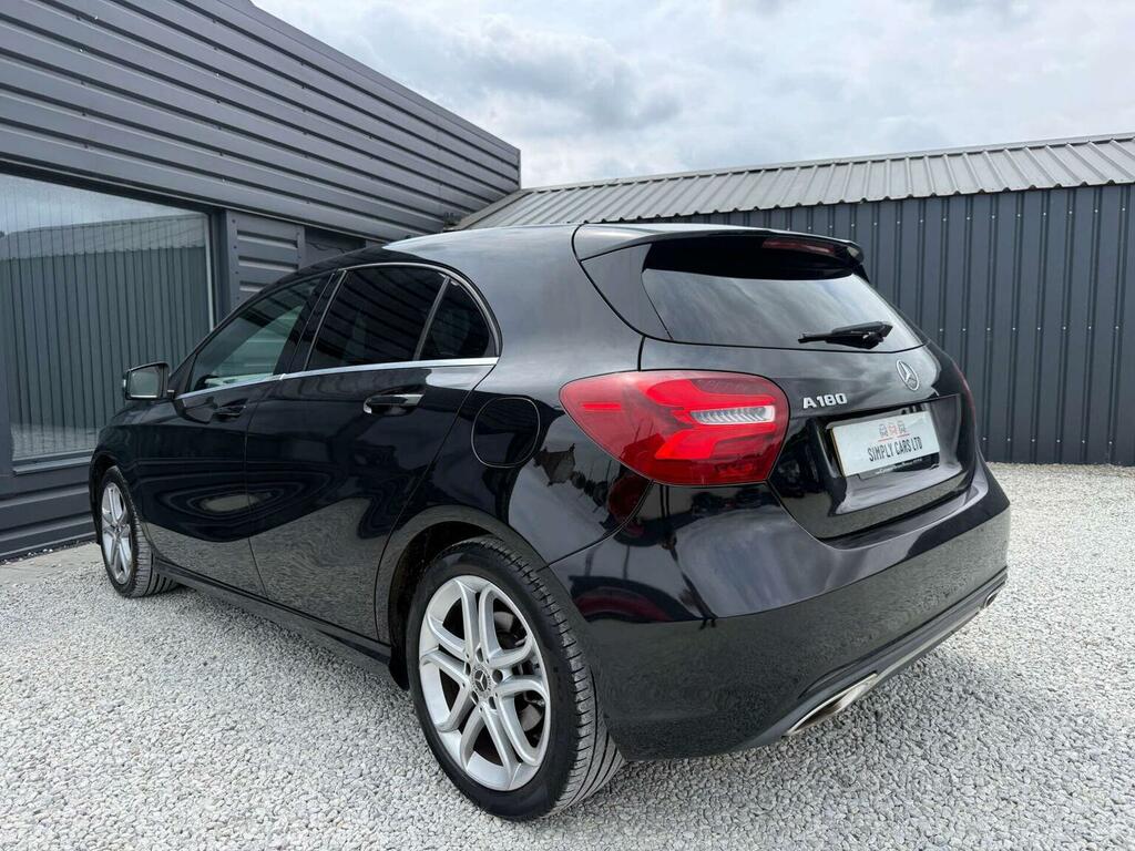 Mercedes-Benz A Class 1.6 A180 Sport Edition 7G-dct Euro 6 Ss Black #5