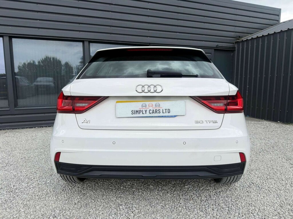 Audi A1 1.0 Tfsi 30 Sport Sportback Euro 6 Ss White #4