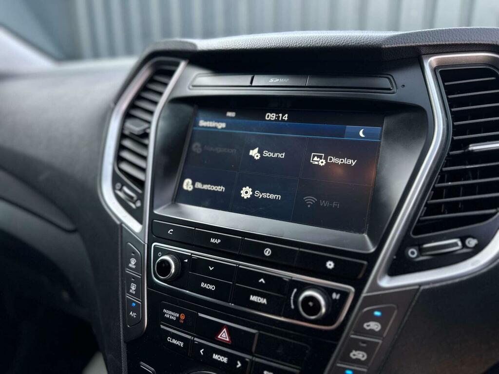 Hyundai Santa Fe Black #37