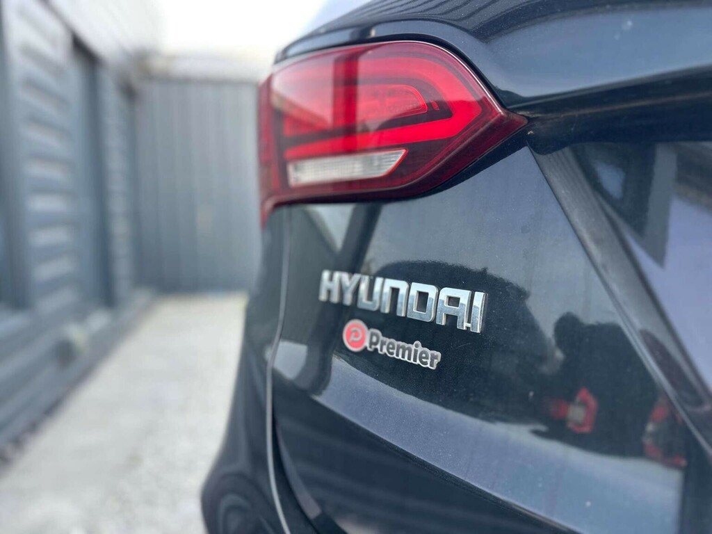 Hyundai Santa Fe Black #20
