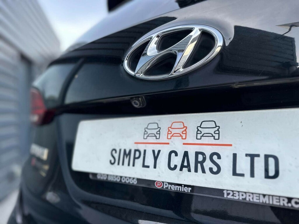 Hyundai Santa Fe Black #19
