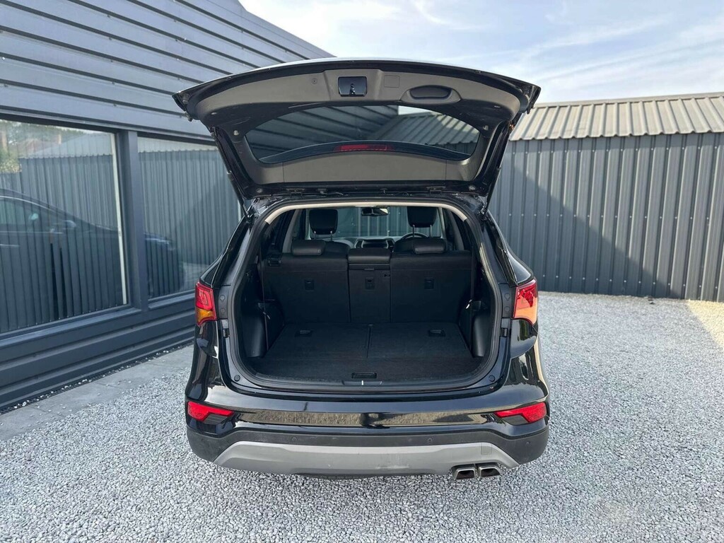 Hyundai Santa Fe Black #23