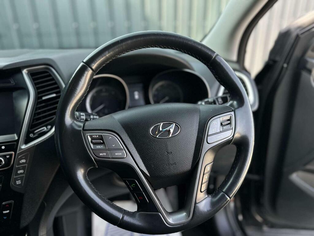 Hyundai Santa Fe Black #34