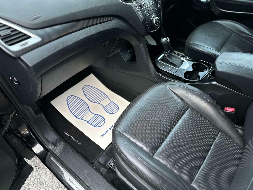 Hyundai Santa Fe Black #39
