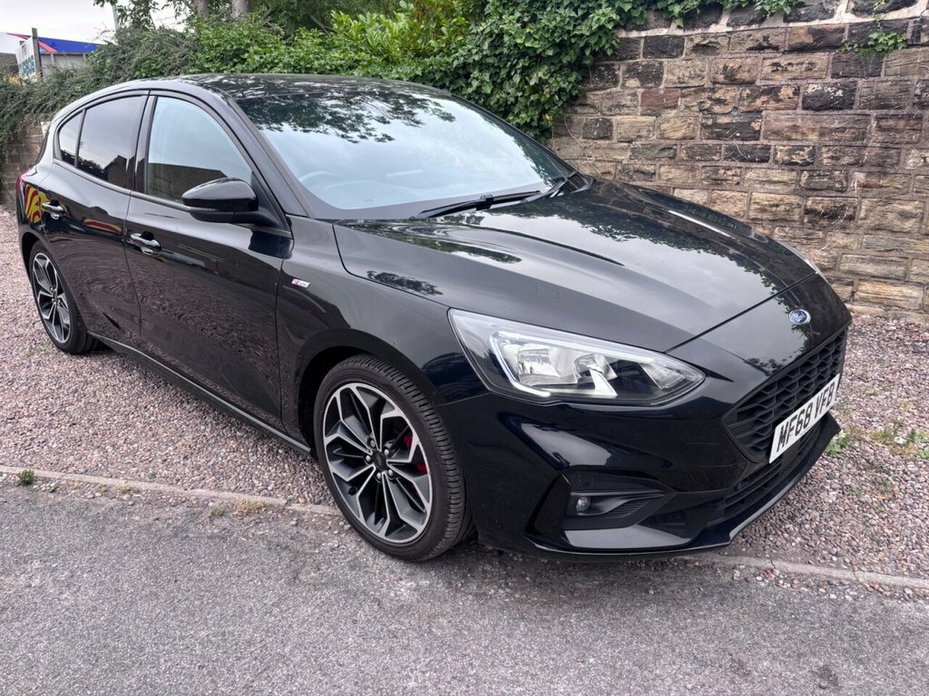 Ford Focus 1L St-line X Black