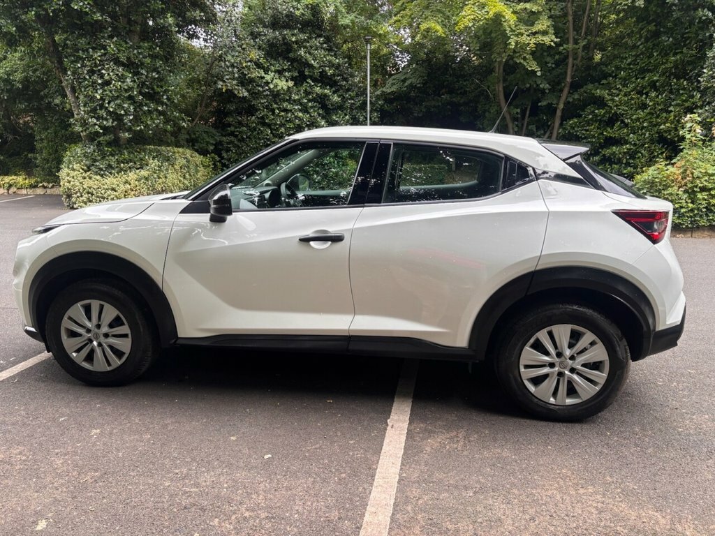 Nissan Juke 1L Visia White #5