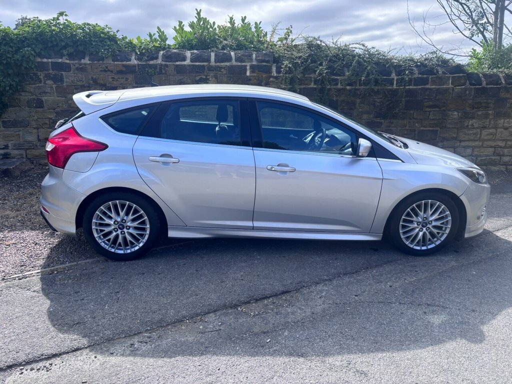 Ford Focus 1L Zetec S Silver #2
