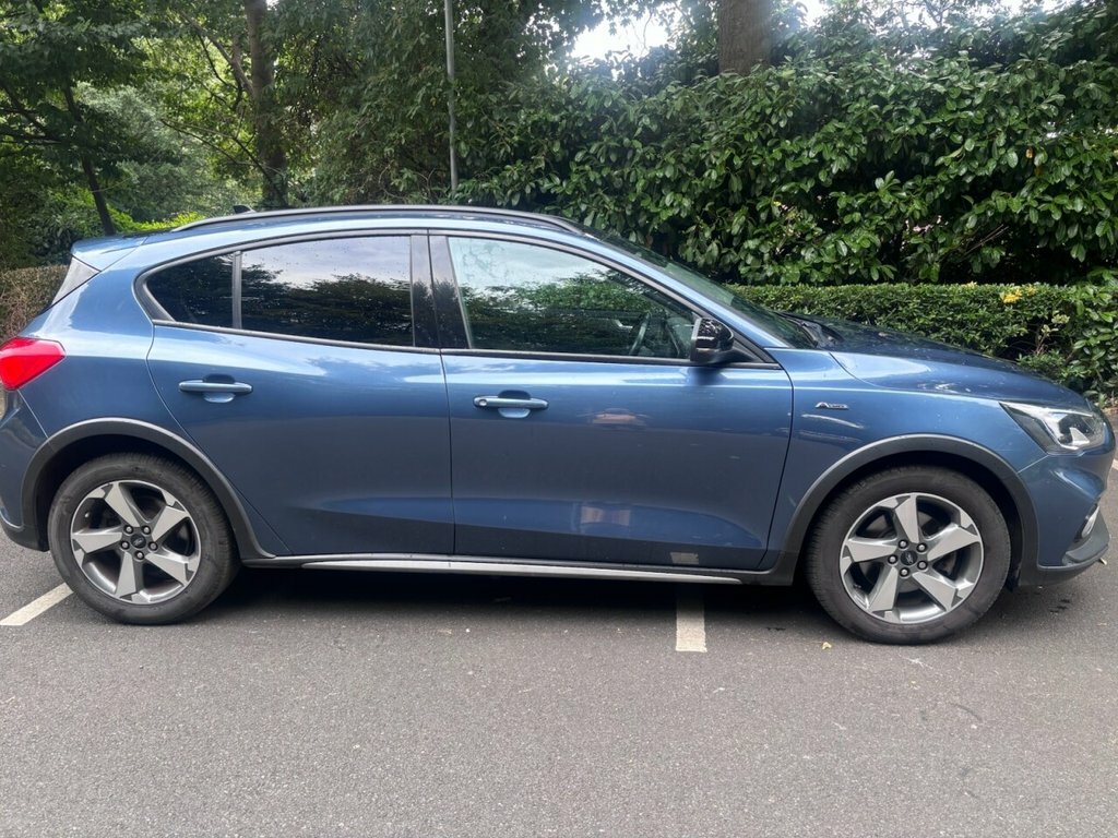 Ford Focus 1L Active Blue #3