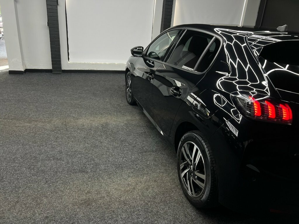 Peugeot 208 Hatchback SM72YJD Black #6