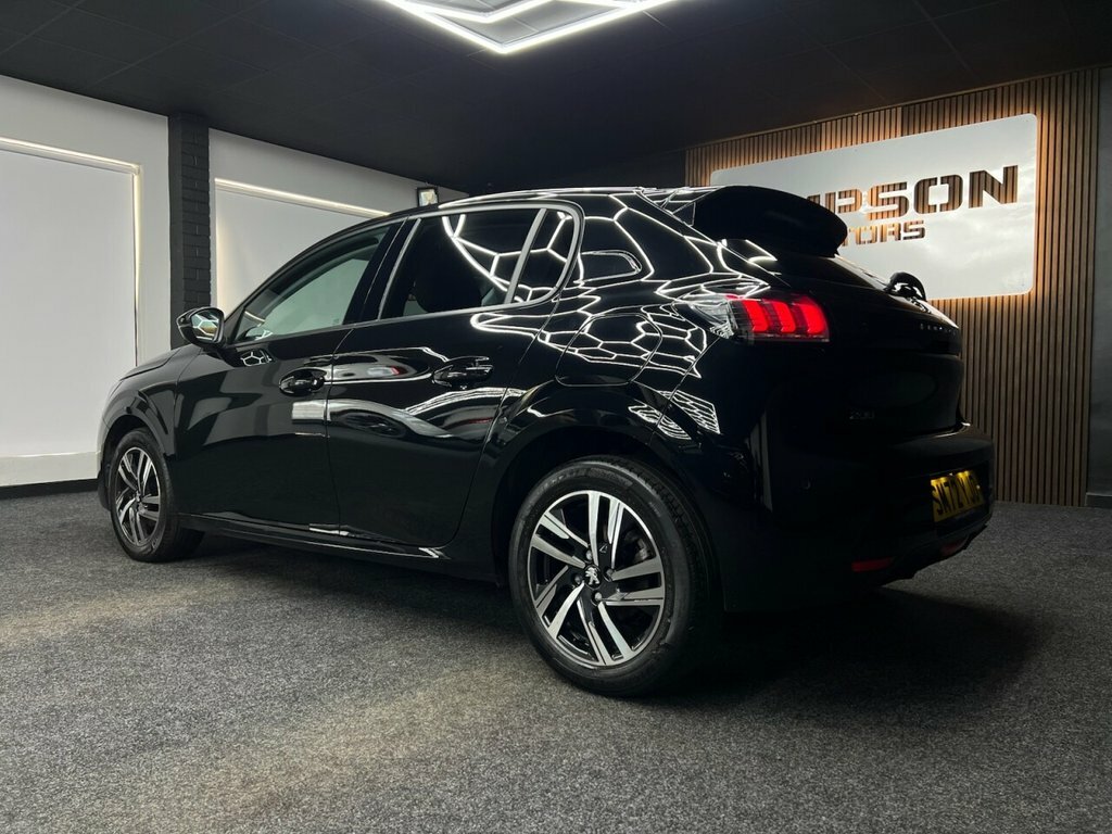 Peugeot 208 Hatchback SM72YJD Black #5
