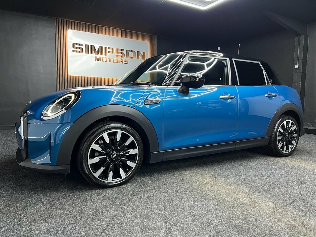 Mini Hatch 1.5L Cooper Exclusive SR72HKB Blue #3