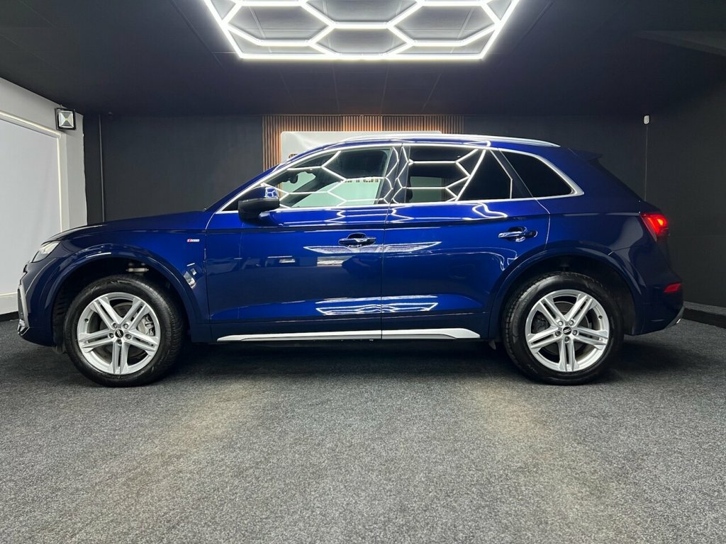 Audi Q5 2L S Line SN21VDB Blue #4