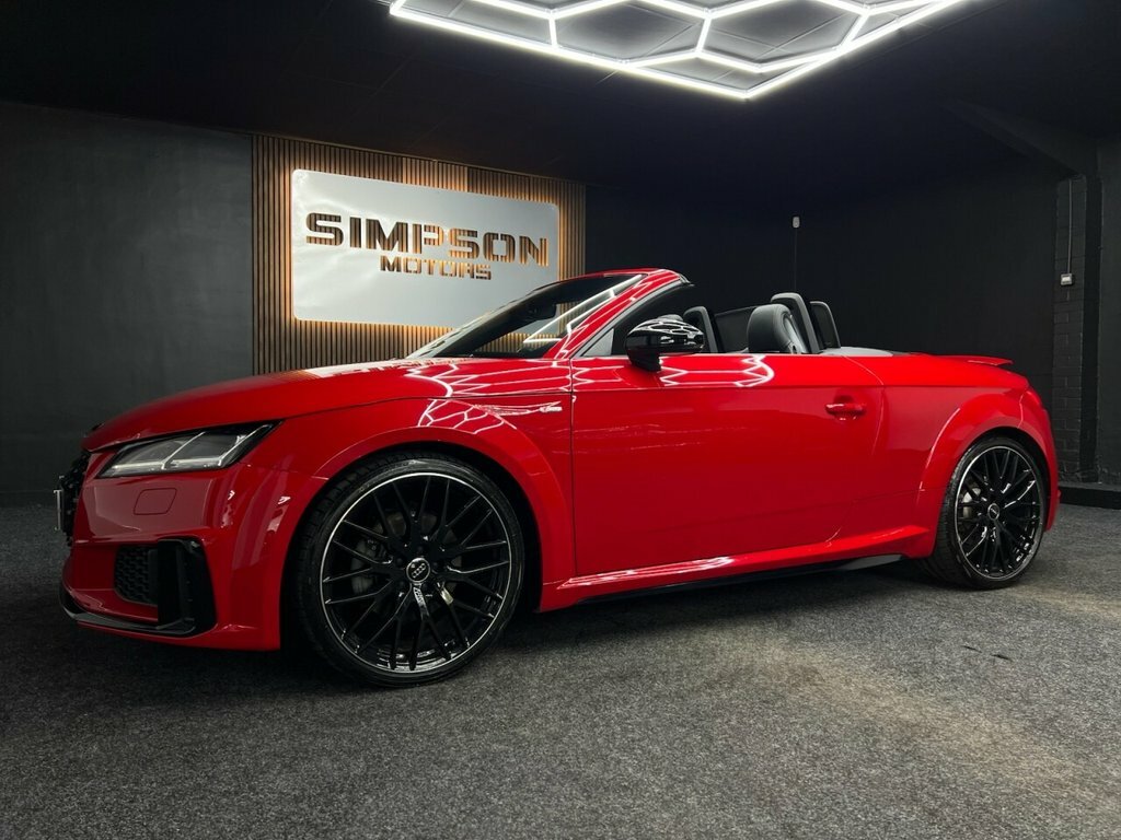 Audi TT 2L Black Edition SR21VRO Red #3