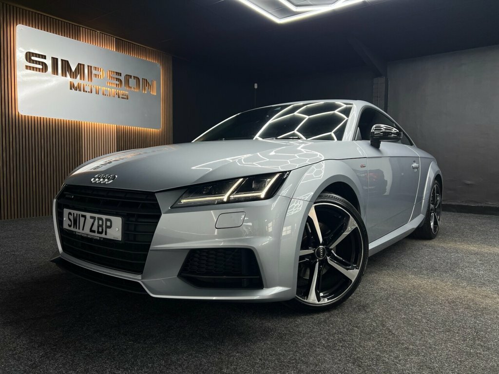 Audi TT 2L Black Edition Silver