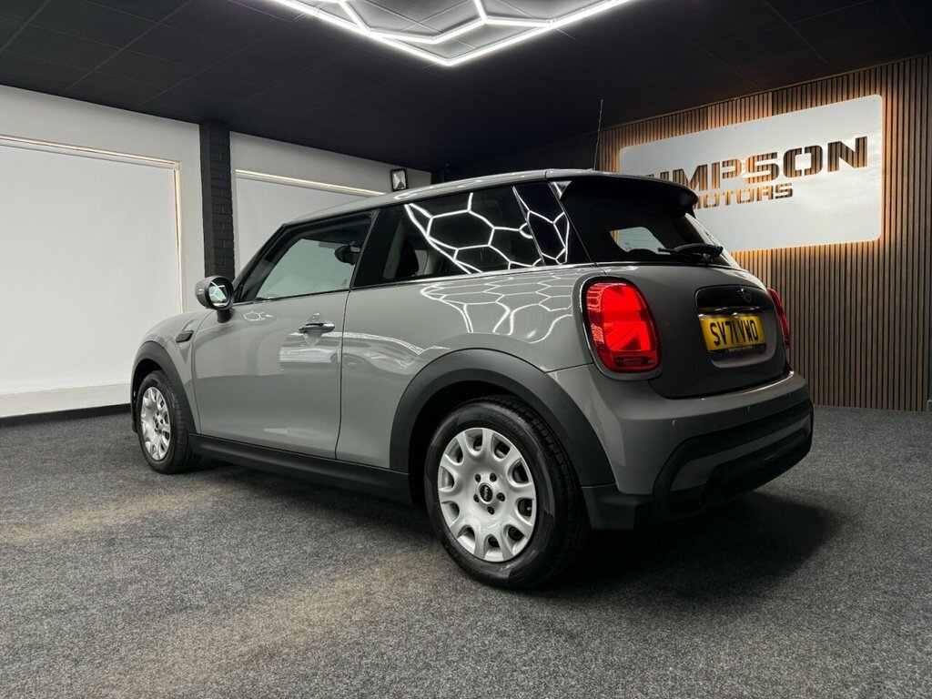 Mini Hatch 1.5L One Classic Grey #5