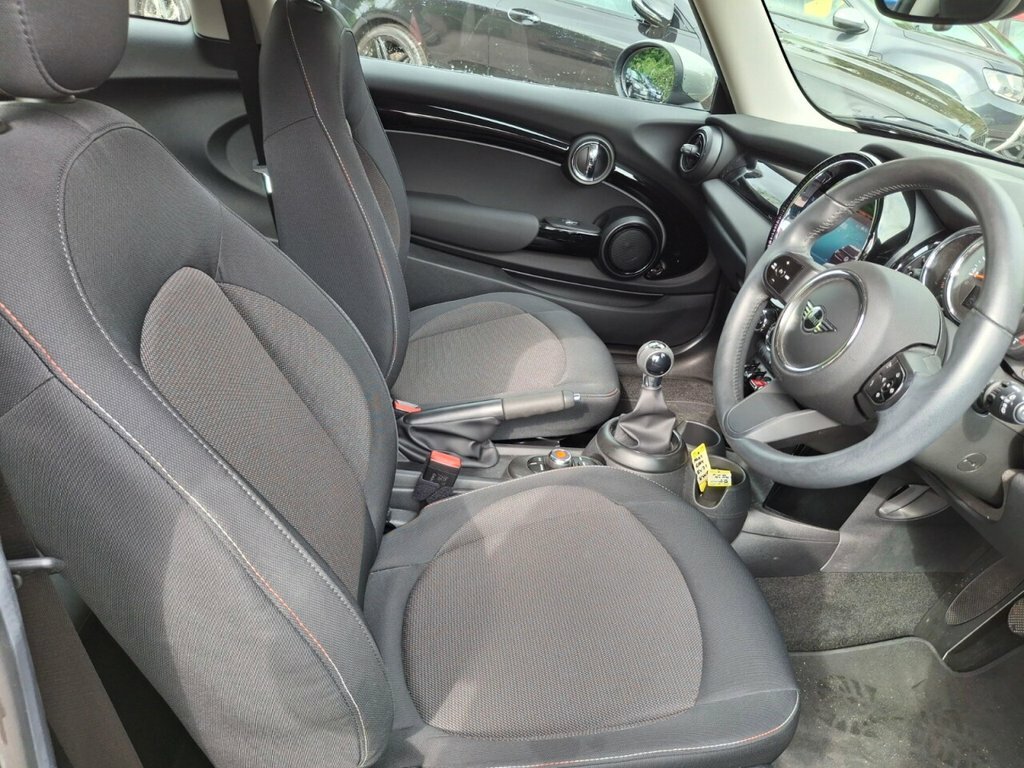 Mini Hatch 1.5L One Classic Grey #5