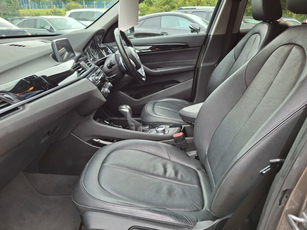 BMW X1 2L Xline SV18ZFX Silver #6