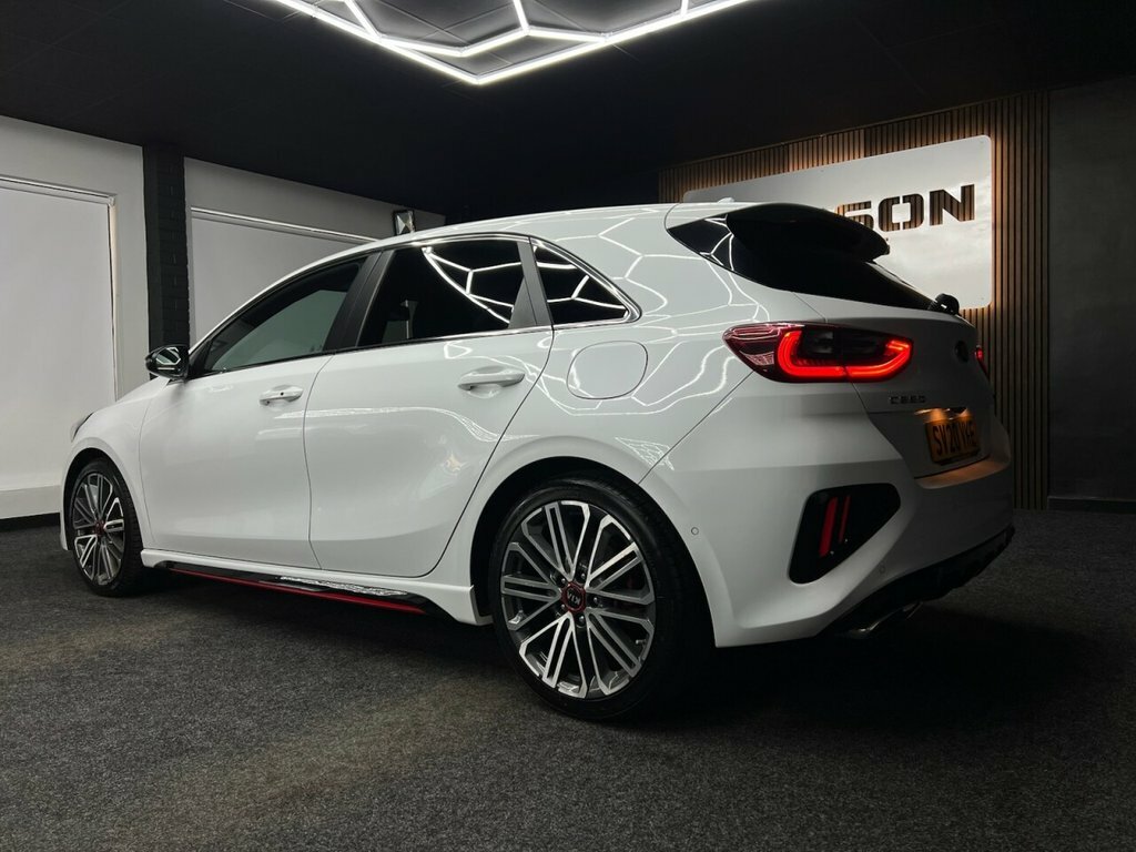 Kia Ceed 1.6L Gt White #5