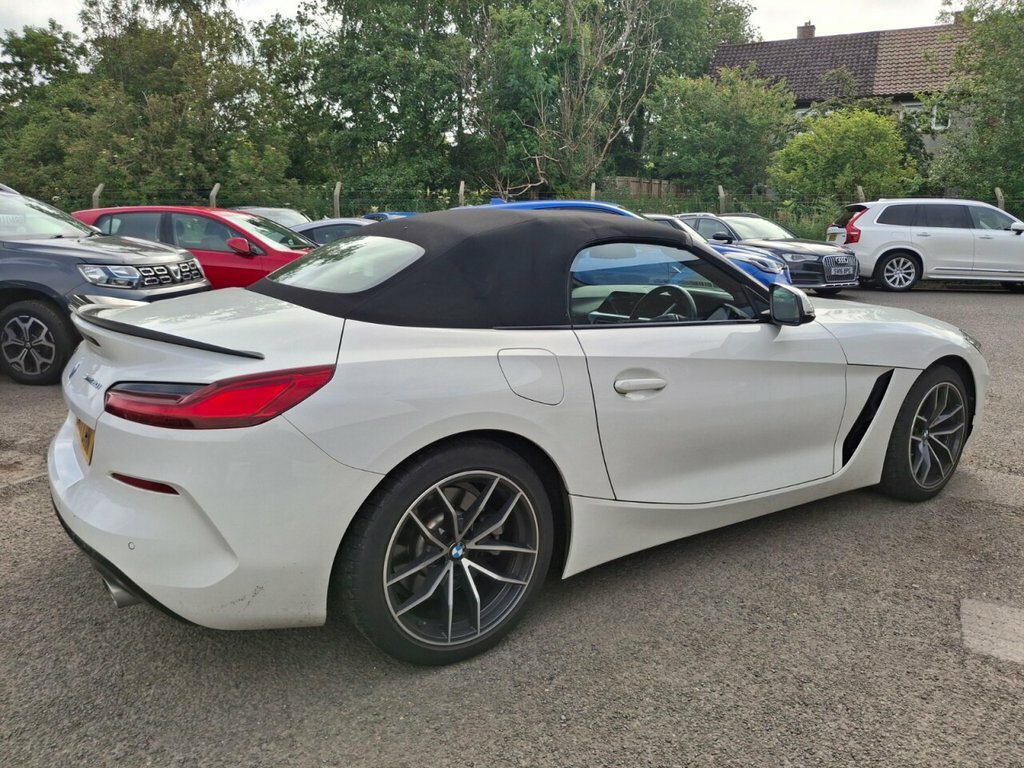 BMW Z4 2L Sport White #4