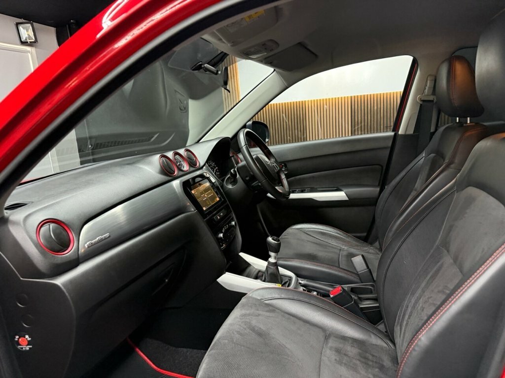 Suzuki Vitara 1.4L S SV17WMA Red #2