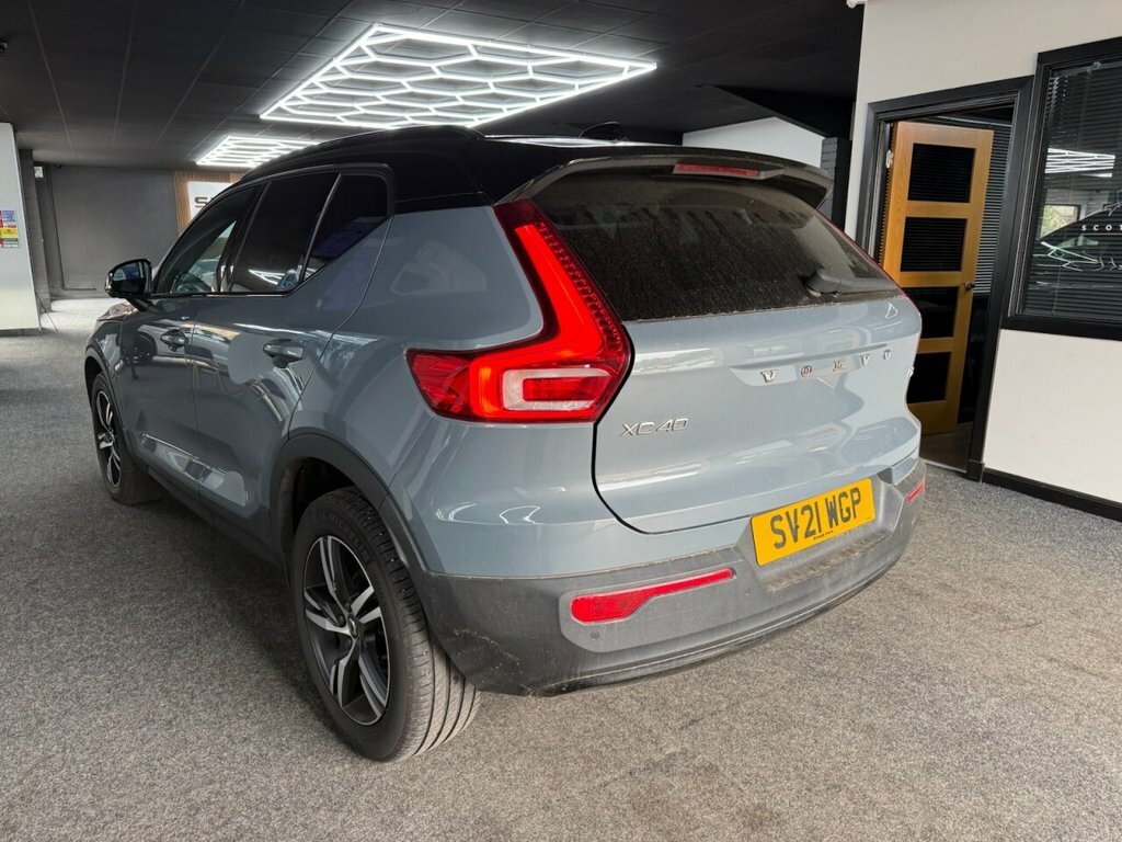 Volvo XC40 1.5L R-design SV21WGP Grey #3