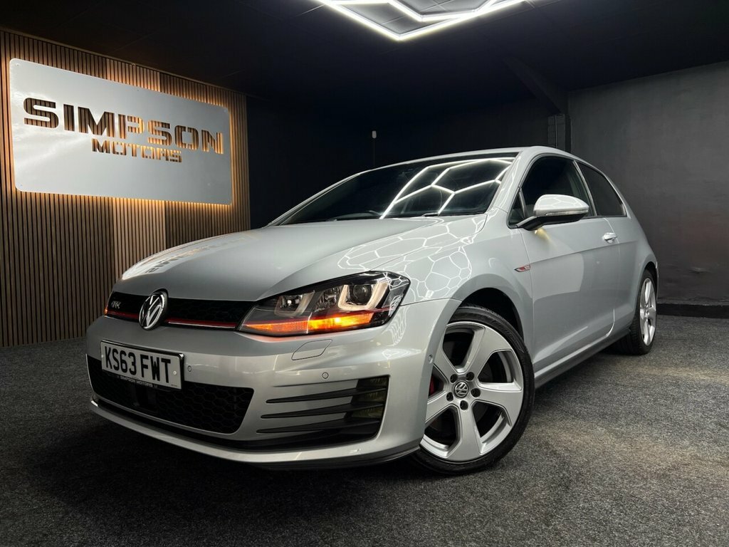 Volkswagen Golf 2L Gti Performance KS63FWT Silver