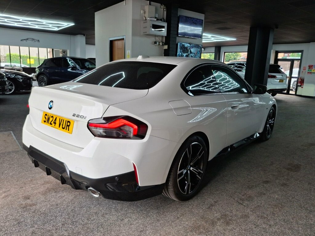 BMW 2 Series Gran Coupe 2L M Sport White #4