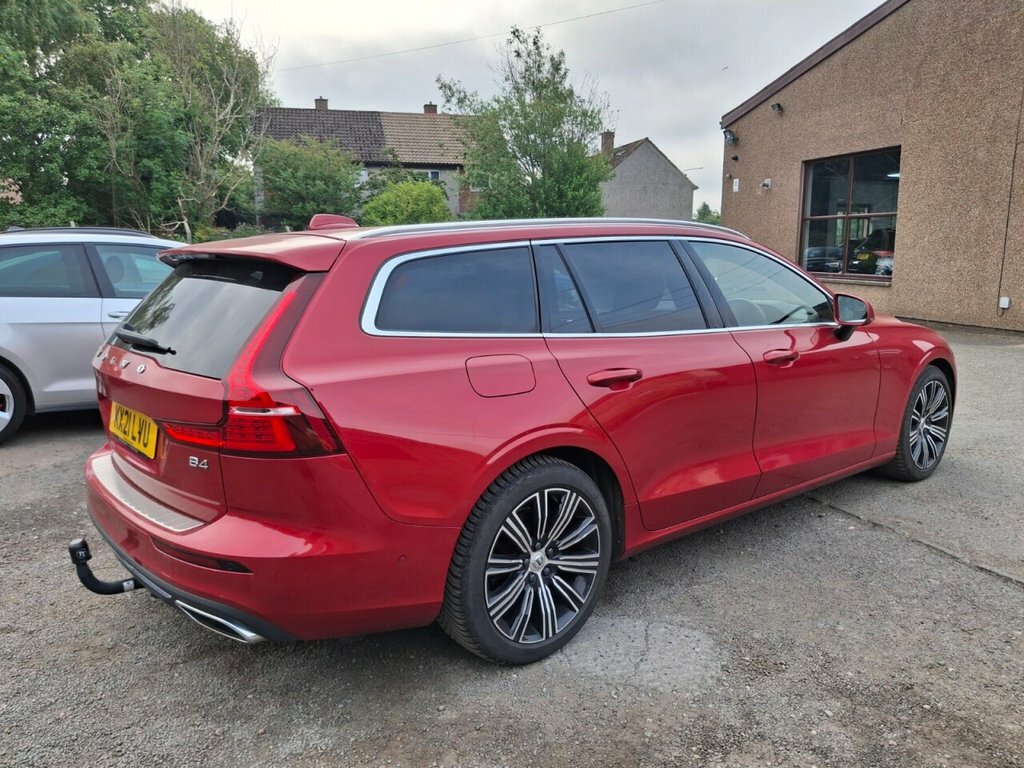 Volvo V60 2L Inscription Red #4