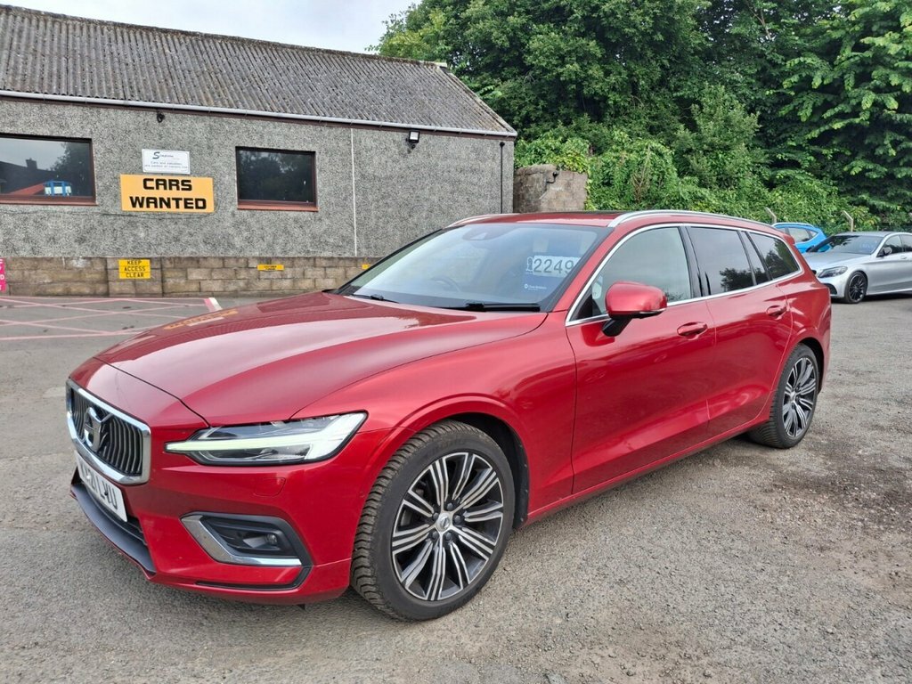 Volvo V60 2L Inscription Red #2