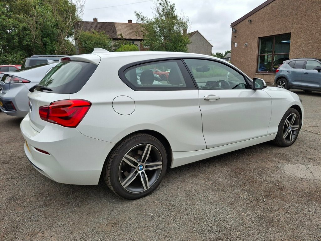 BMW 1 Series 1.5L Sport White #4