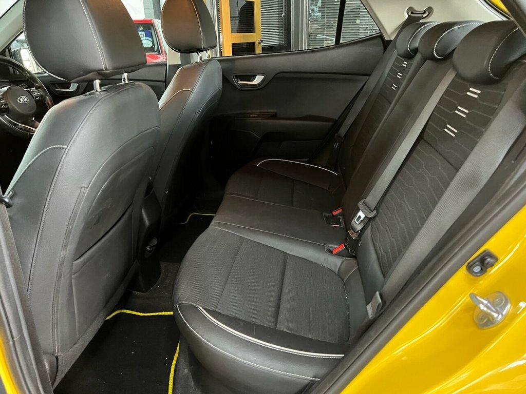 Kia Stonic 1L Gt-line S SW21USB Yellow #4