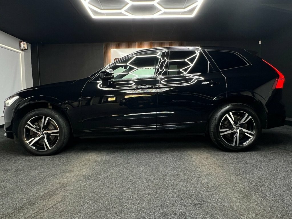 Volvo XC60 2L R-design SK22VXH Black #4